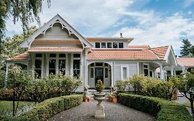 Hawthorne House